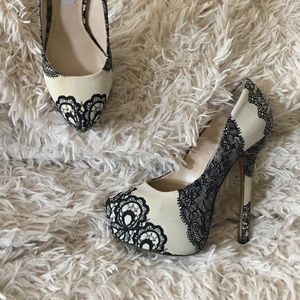 High heel shoe Steve Madden